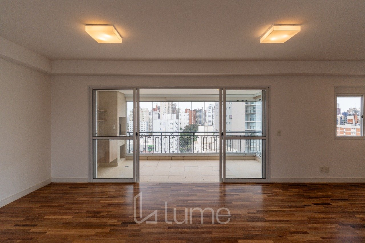 Duas varandas e clima de casa